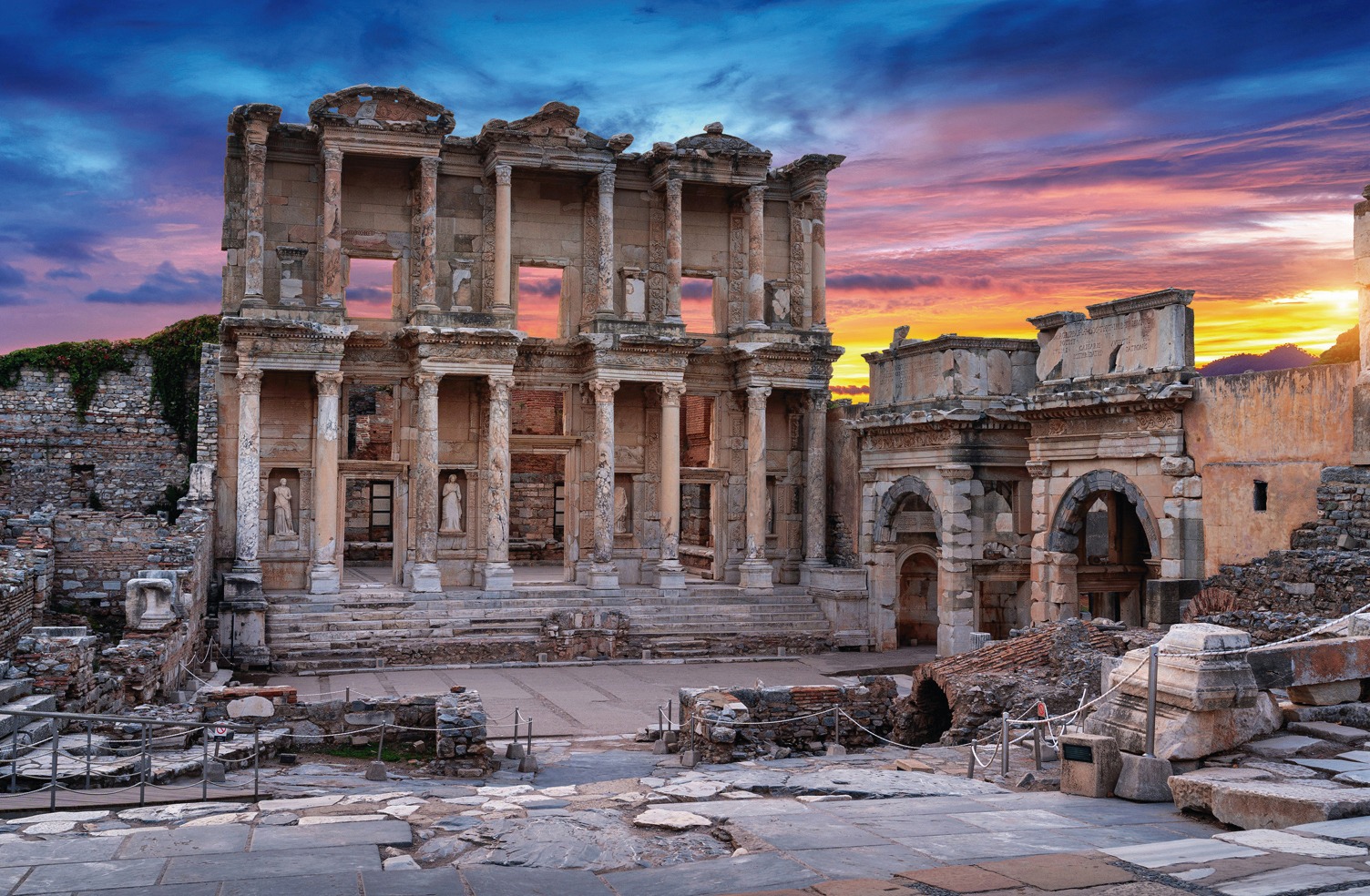 005-002-celsus-library-ephesus-ancient-city-izmir-turkey.jpg
